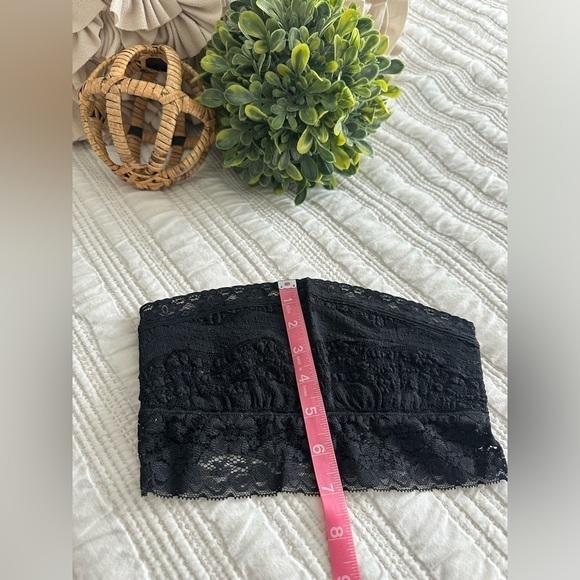 Free People Intimately Scallop Lace Bandeau in Black Size XS - Picture 8 of 14